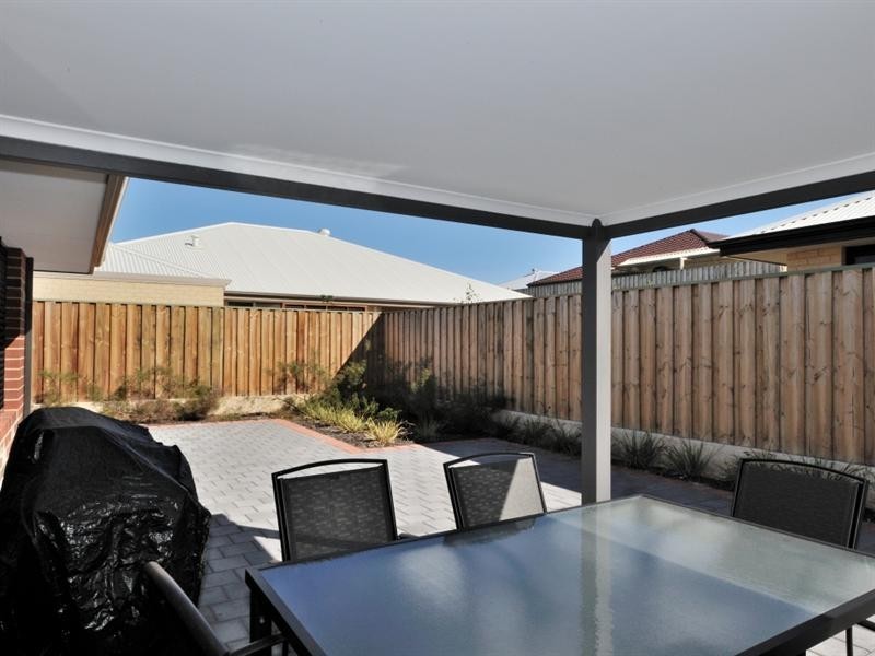 34 Mundego Turn, Ellenbrook WA 6069