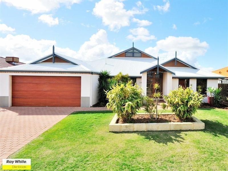 10 Merens Terrace, Henley Brook WA 6055