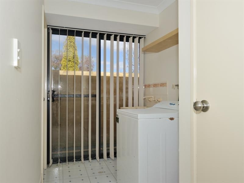 102 Coolamon Boulevarde, Ellenbrook WA 6069