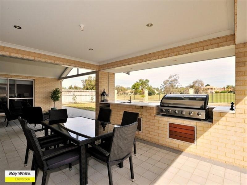 30 Longview Way, The Vines WA 6069