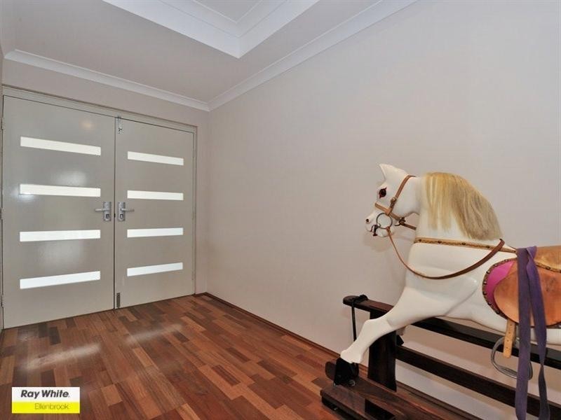 30 Longview Way, The Vines WA 6069