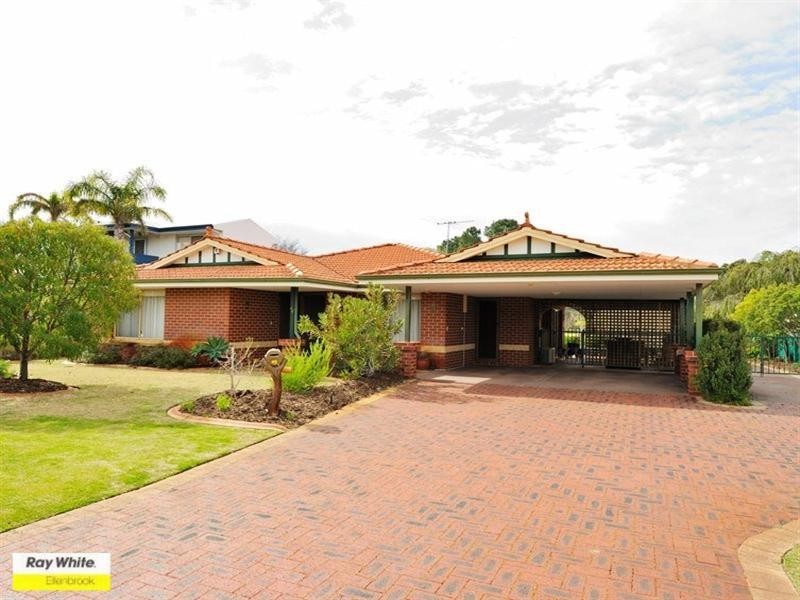 64 Queens Road, South Guildford WA 6055