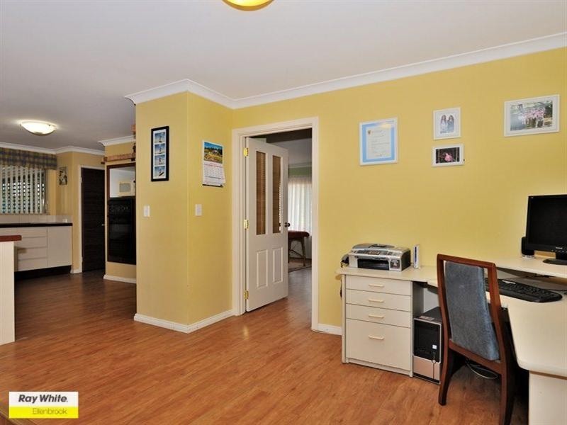 64 Queens Road, South Guildford WA 6055