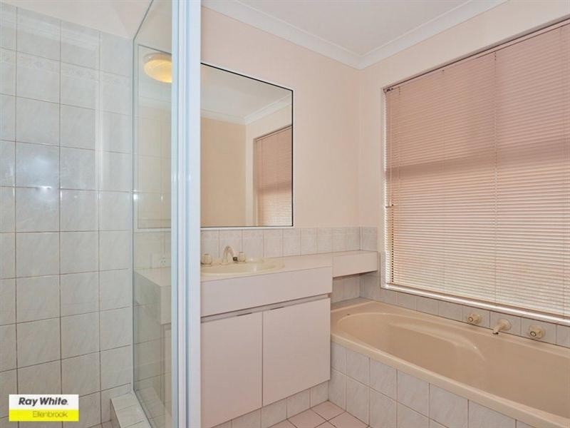 64 Queens Road, South Guildford WA 6055