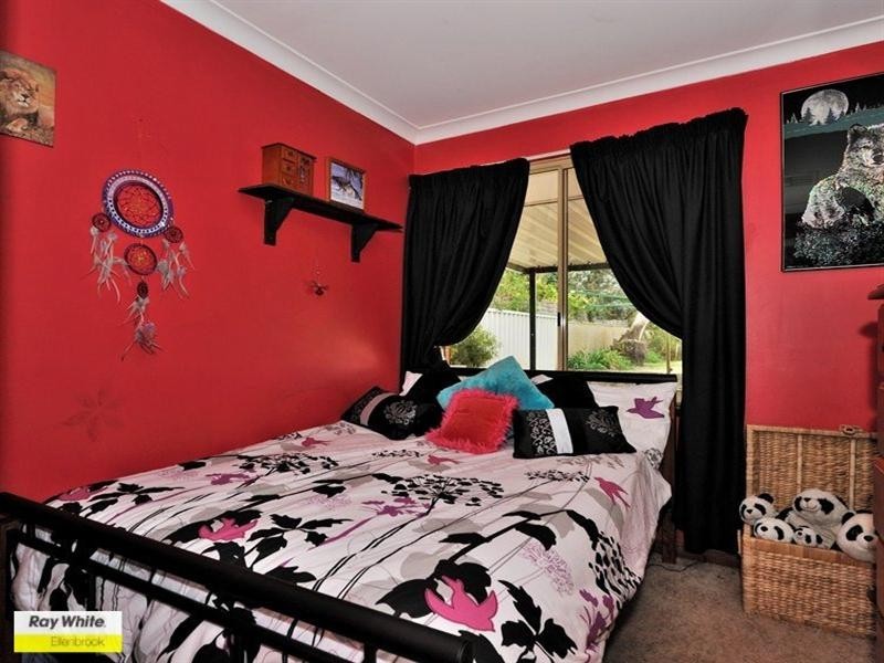 64 Queens Road, South Guildford WA 6055