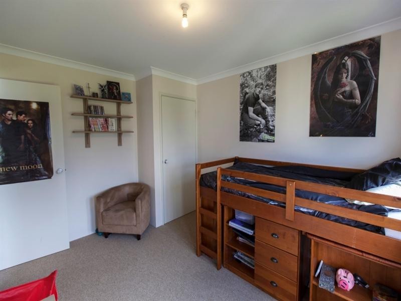 5 Hoyton Close, Ellenbrook WA 6069