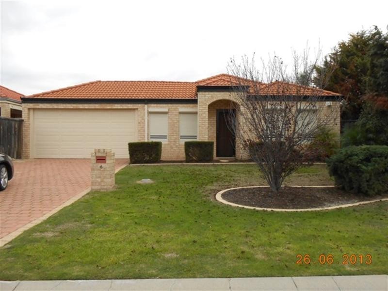 6 Villefort Avenue, Ellenbrook WA 6069
