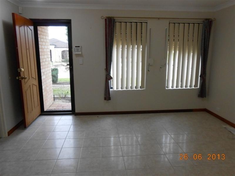 6 Villefort Avenue, Ellenbrook WA 6069