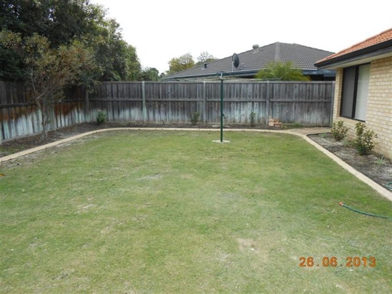 6 Villefort Avenue, Ellenbrook WA 6069