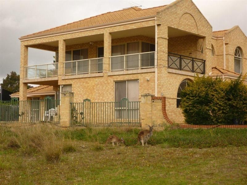 20 Bollinger Close, The Vines WA 6069