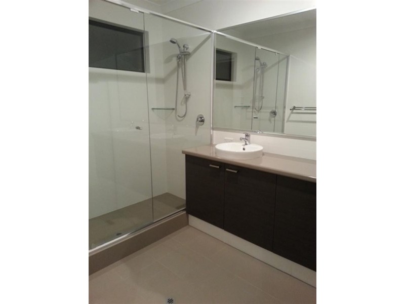 10 Geographe Loop, Ellenbrook WA 6069