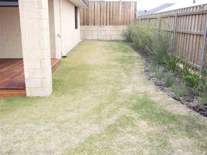 10 Geographe Loop, Ellenbrook WA 6069