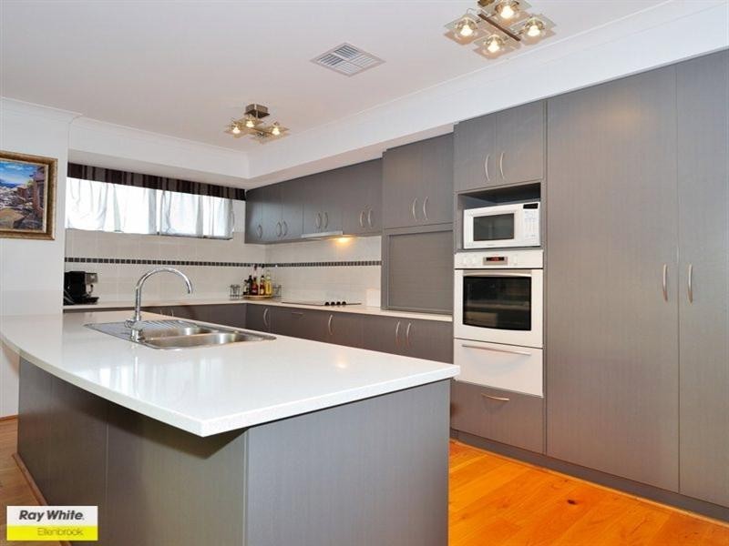 85 Pavilion Circle, The Vines WA 6069