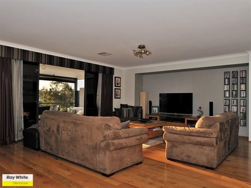 85 Pavilion Circle, The Vines WA 6069