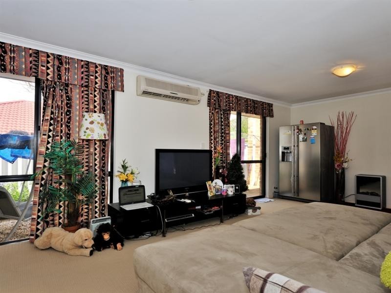 3/20 Warwick Street, St James WA 6102