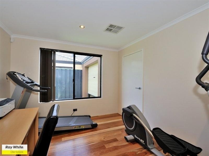 5 Banchory Way, The Vines WA 6069