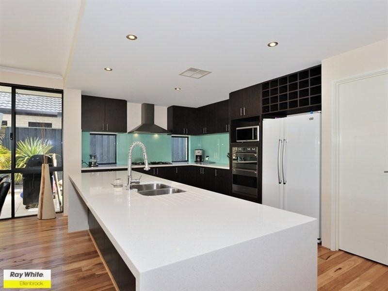 5 Banchory Way, The Vines WA 6069
