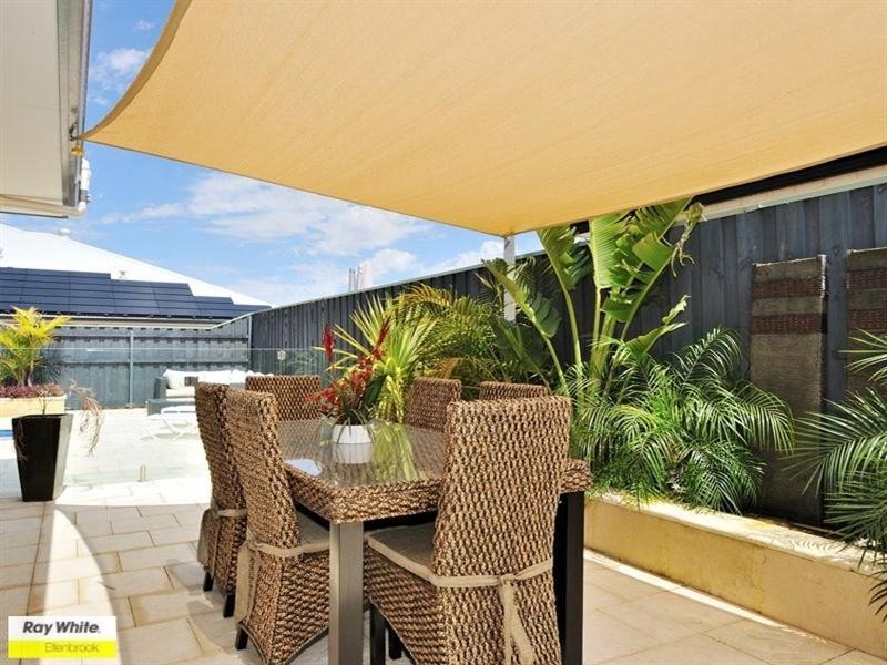 5 Banchory Way, The Vines WA 6069