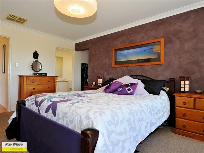 28 Westgrove Drive, Ellenbrook WA 6069