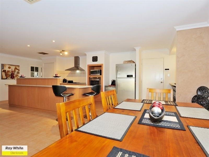 28 Westgrove Drive, Ellenbrook WA 6069