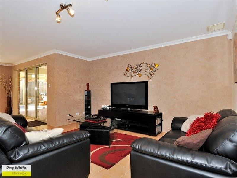 28 Westgrove Drive, Ellenbrook WA 6069