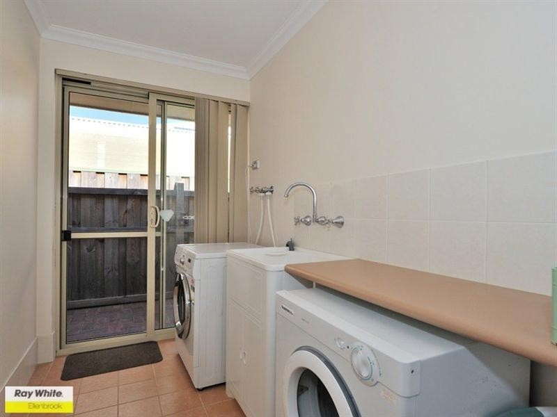 28 Westgrove Drive, Ellenbrook WA 6069