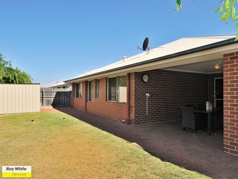 28 Westgrove Drive, Ellenbrook WA 6069