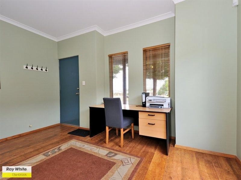 74 Thundelarra Avenue, Ellenbrook WA 6069