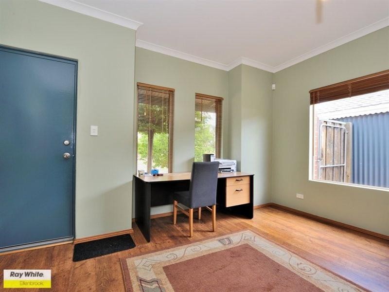 74 Thundelarra Avenue, Ellenbrook WA 6069