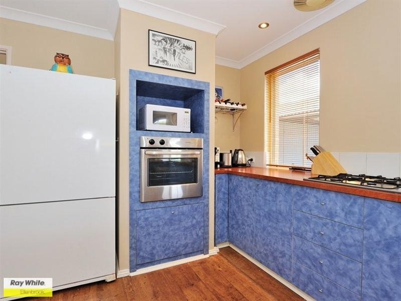 74 Thundelarra Avenue, Ellenbrook WA 6069