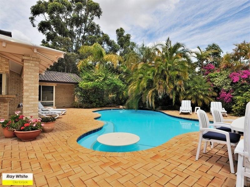 2 Burgundy Lane, The Vines WA 6069