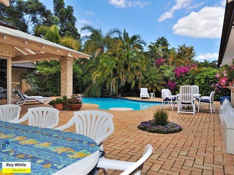 2 Burgundy Lane, The Vines WA 6069