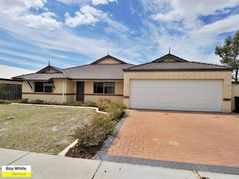 4 Halpin Circle, Ellenbrook WA 6069