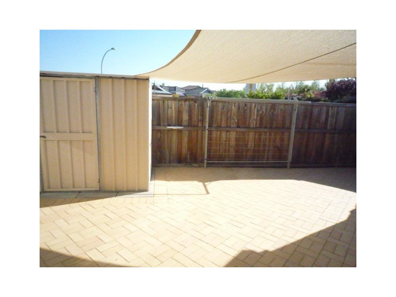 21 Highpoint Boulevard, Ellenbrook WA 6069