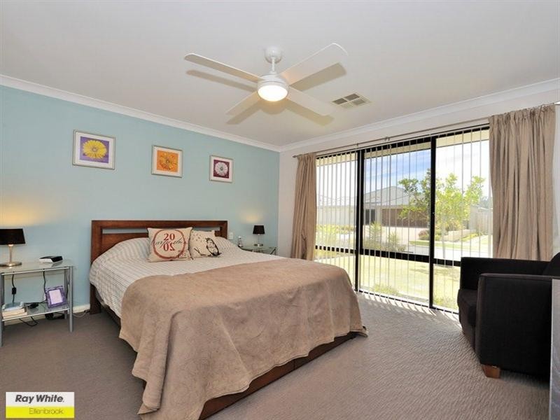 7 Fewson Turn, Ellenbrook WA 6069