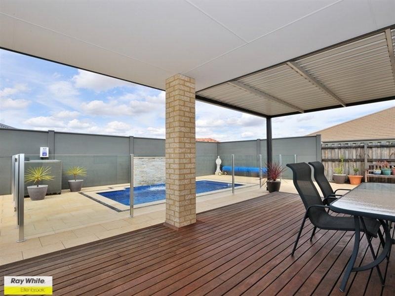 7 Fewson Turn, Ellenbrook WA 6069