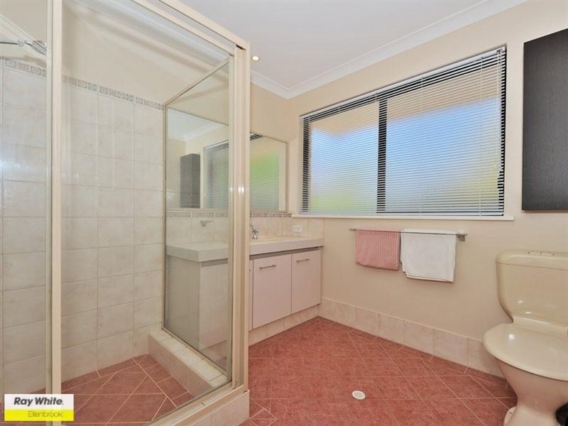 14 Taittinger Grove, The Vines WA 6069