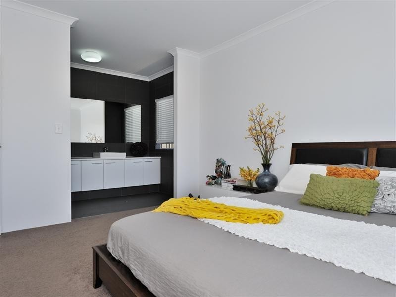 3 Traviata Crescent, The Vines WA 6069