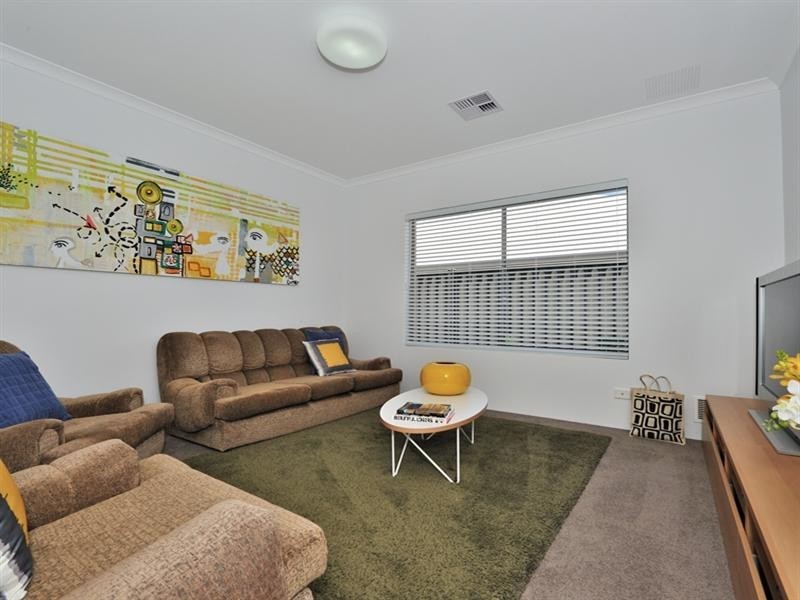 3 Traviata Crescent, The Vines WA 6069