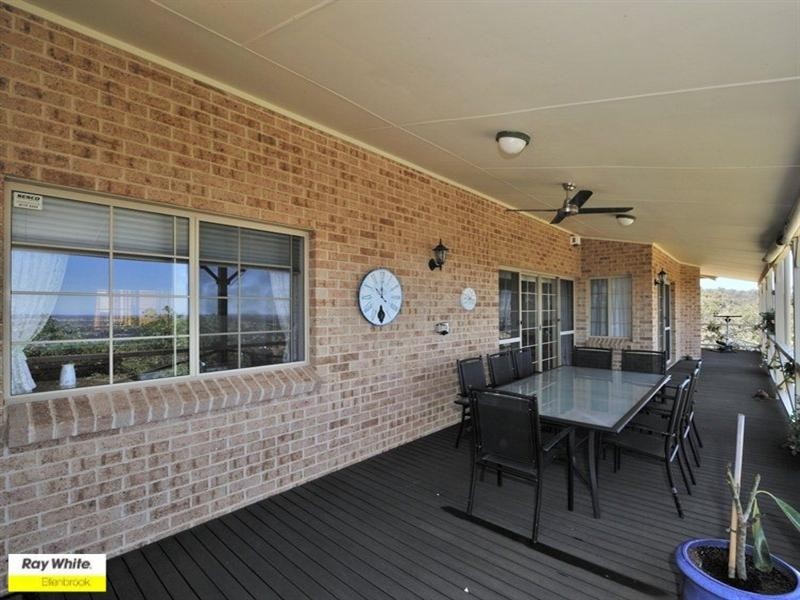 898 Campersic Road, Brigadoon WA 6069