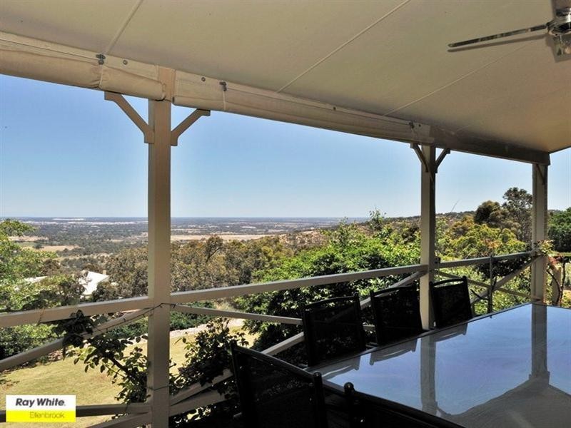 898 Campersic Road, Brigadoon WA 6069