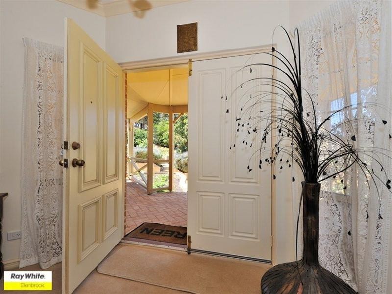 898 Campersic Road, Brigadoon WA 6069