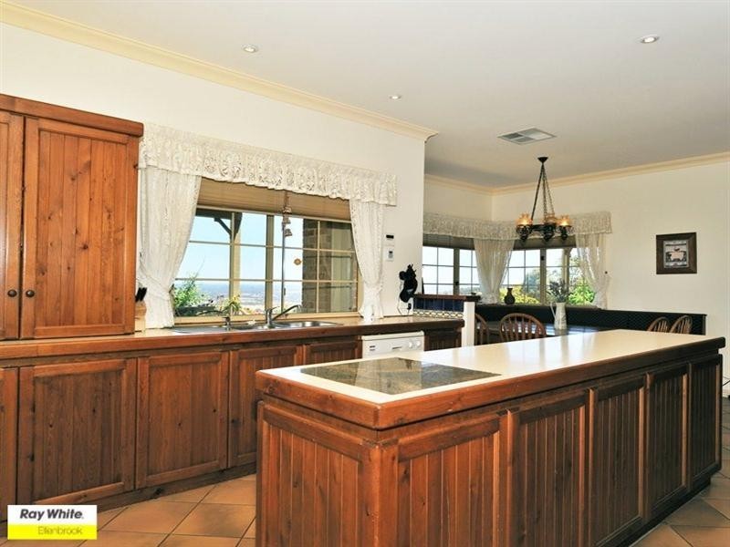 898 Campersic Road, Brigadoon WA 6069