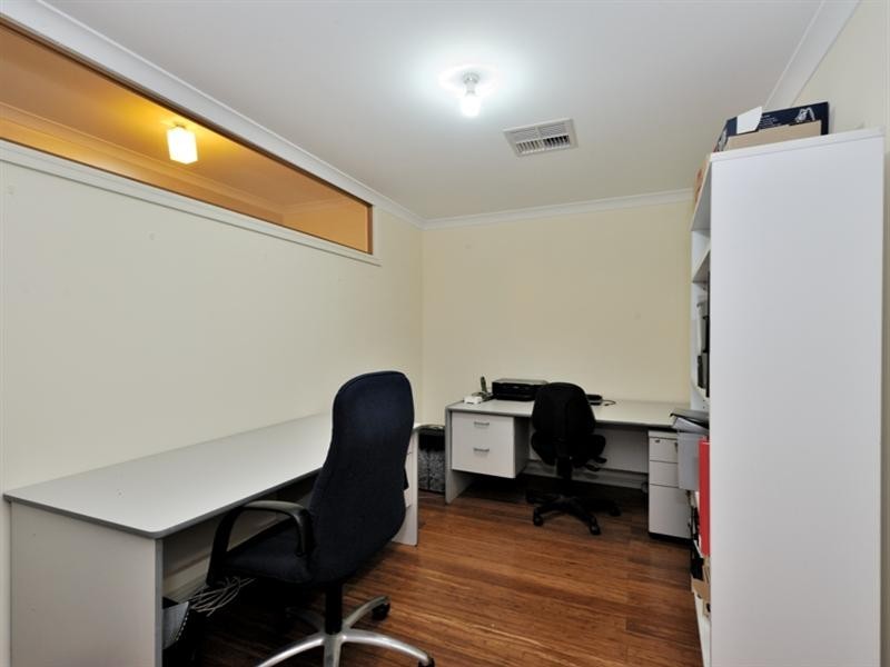 5 Tatton Way, The Vines WA 6069