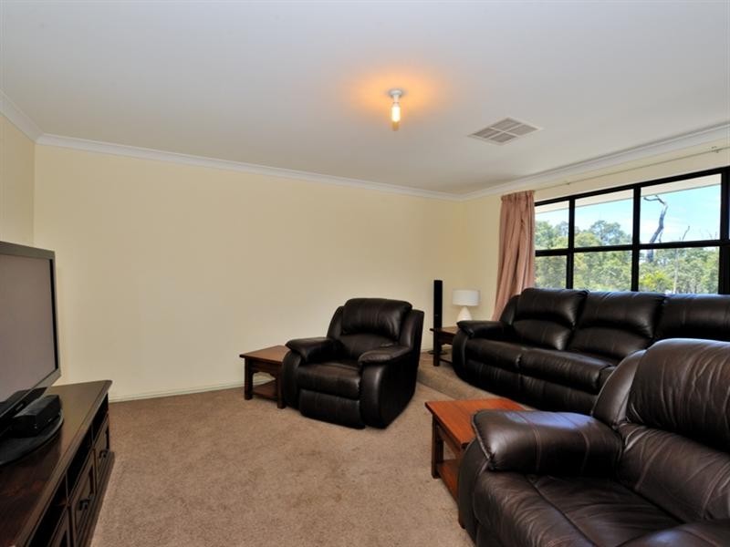5 Tatton Way, The Vines WA 6069
