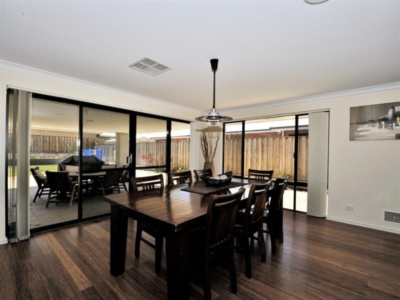 5 Tatton Way, The Vines WA 6069