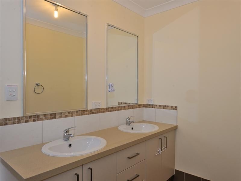 5 Tatton Way, The Vines WA 6069