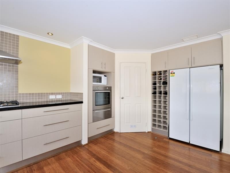 5 Tatton Way, The Vines WA 6069