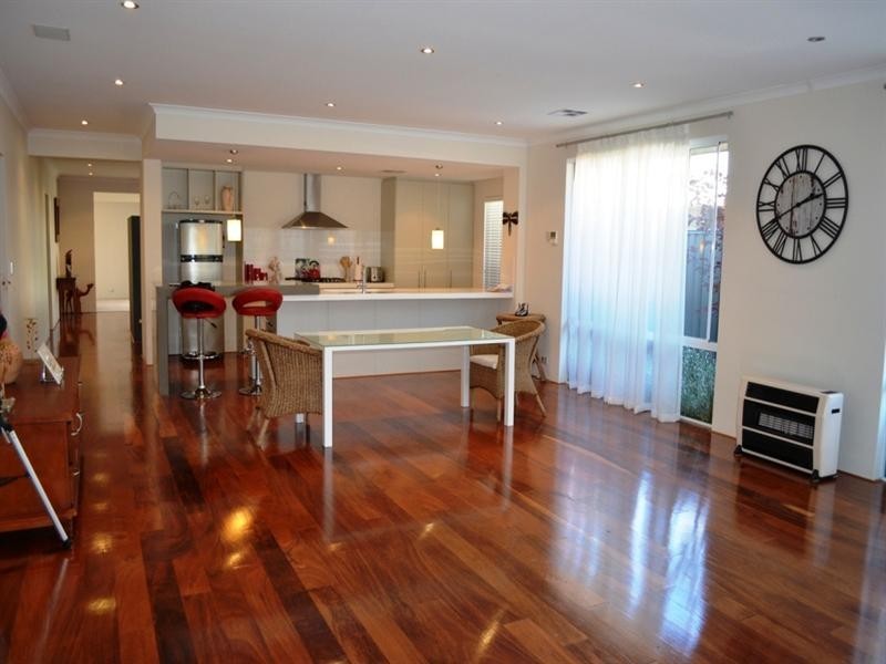 31 Safford Avenue, Aveley WA 6069