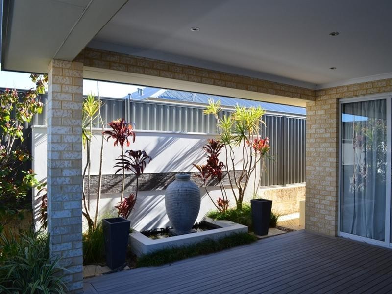 31 Safford Avenue, Aveley WA 6069